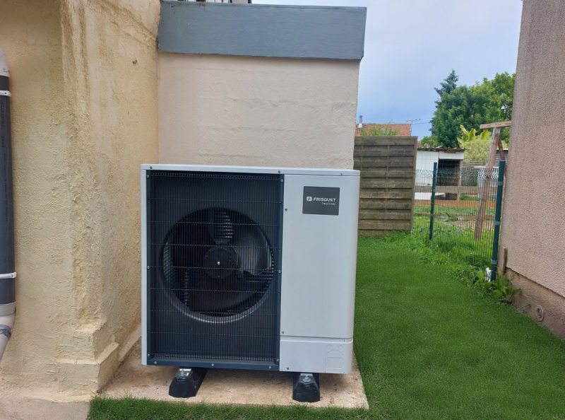 Chauffagiste Leloup Dieppe : Rénovation globale, pose d’une PAC avec aides de l’état à Thil-Manneville